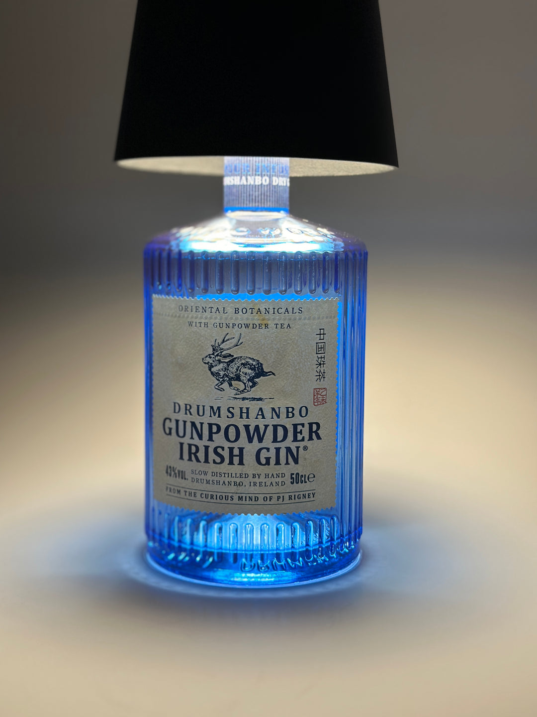 Lampada GUNPOWDER GIN ricaricabile