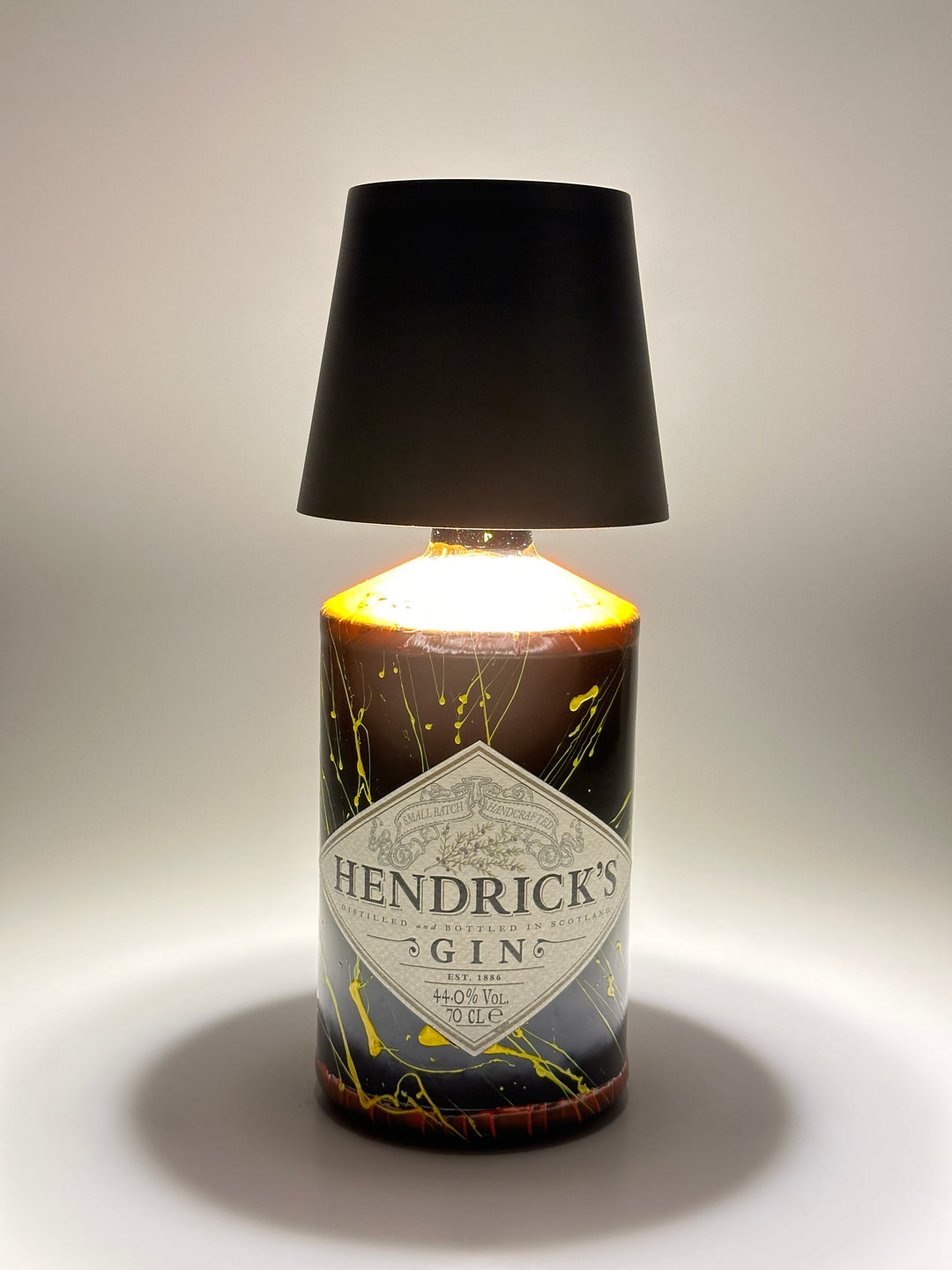Lampada HENDRICK’S GIN custom ricaricabile