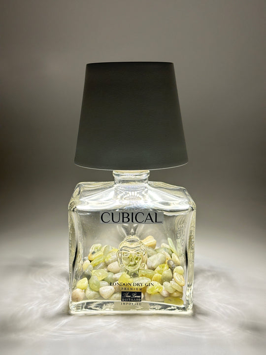 Lampada CUBICAL GIN ricaricabile