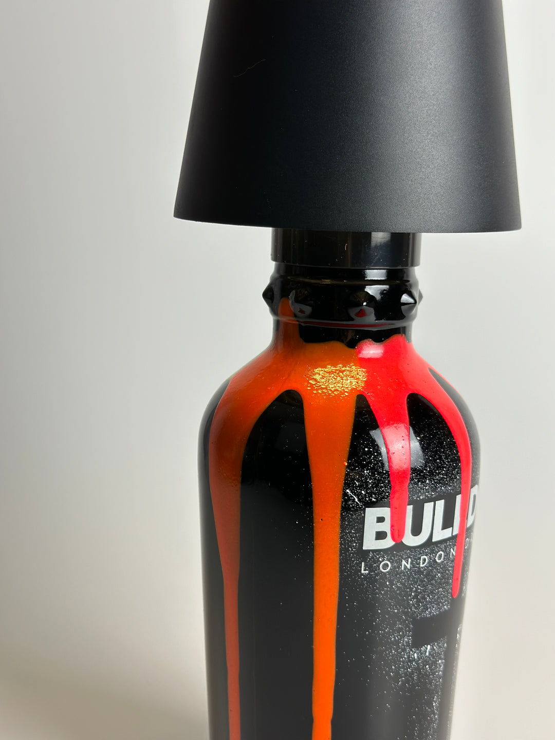 Lampada BULLDOG GIN custom ricaricabile