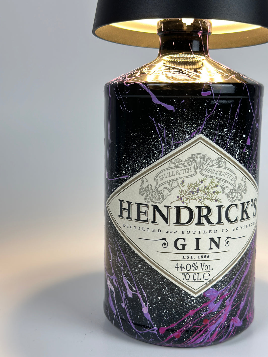 Lampada HENDRICK’S GIN custom ricaricabile