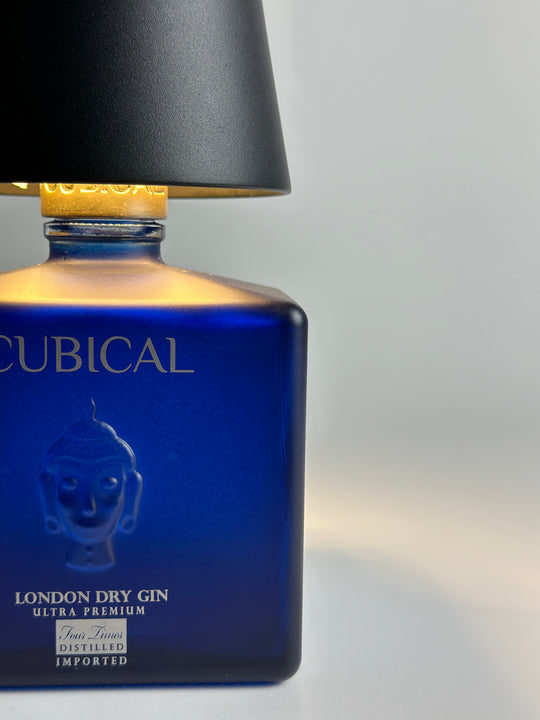 Lampada CUBICAL GIN ricaricabile