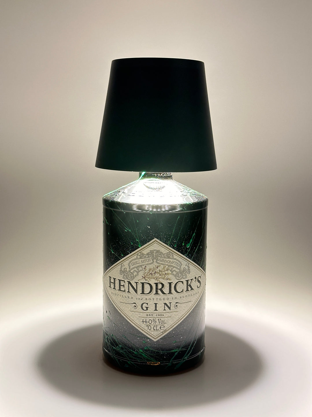 Lampada HENDRICK’S GIN custom ricaricabile