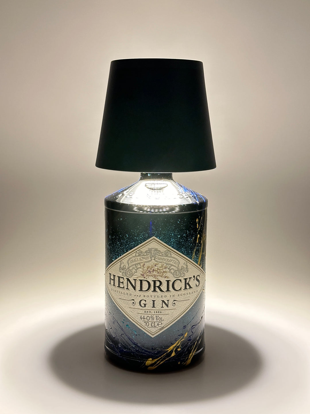 Lampada HENDRICK’S GIN custom ricaricabile