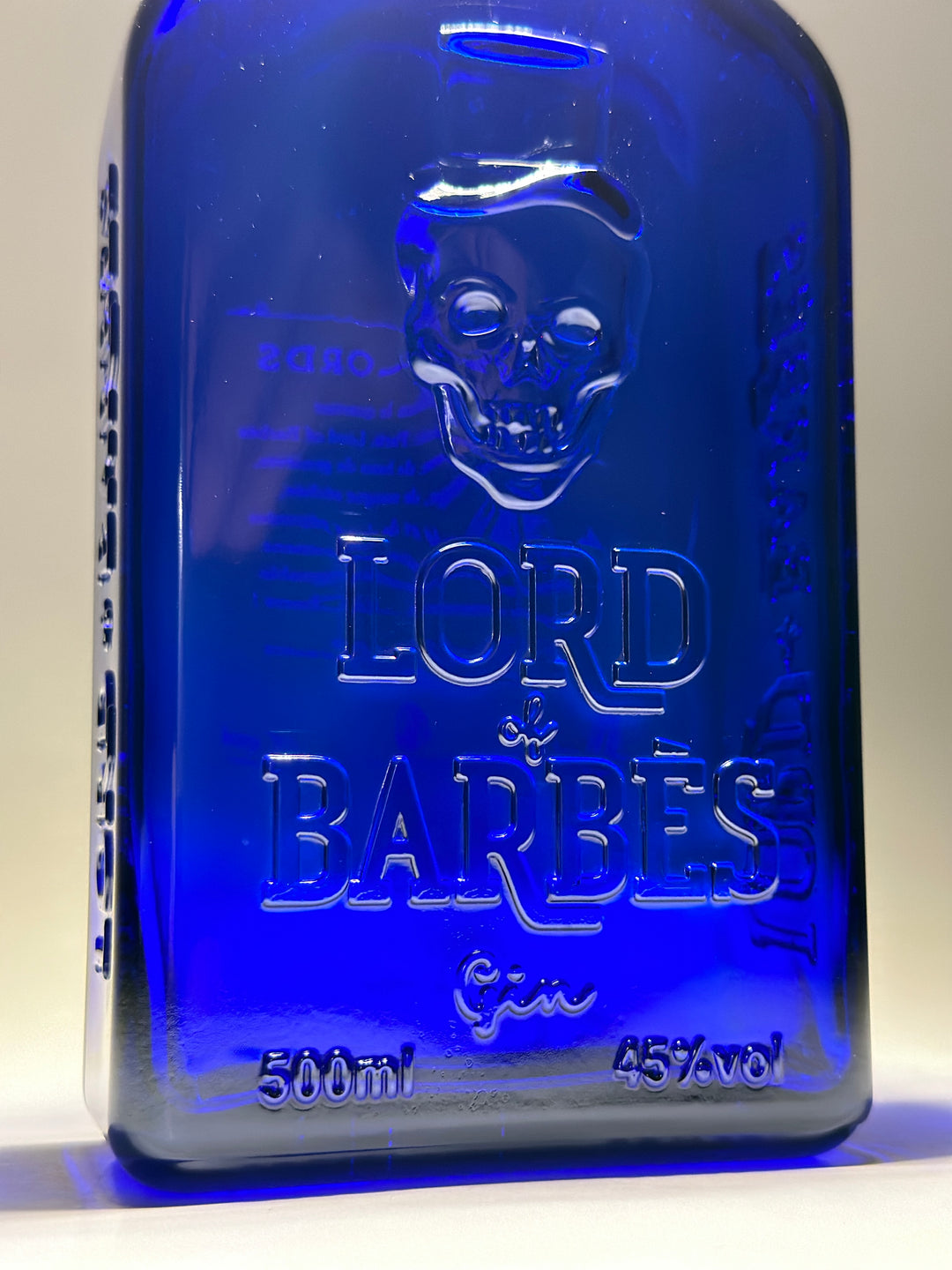Lampada LORD OF BARBÈS GIN ricaricabile