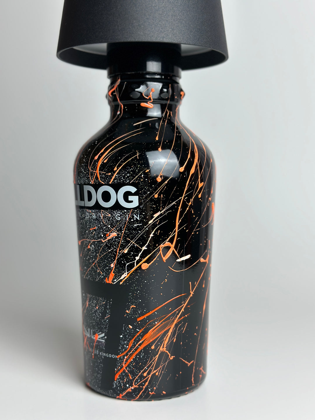 Lampada BULLDOG GIN custom ricaricabile