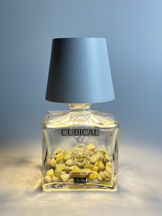 Lampada CUBICAL GIN ricaricabile