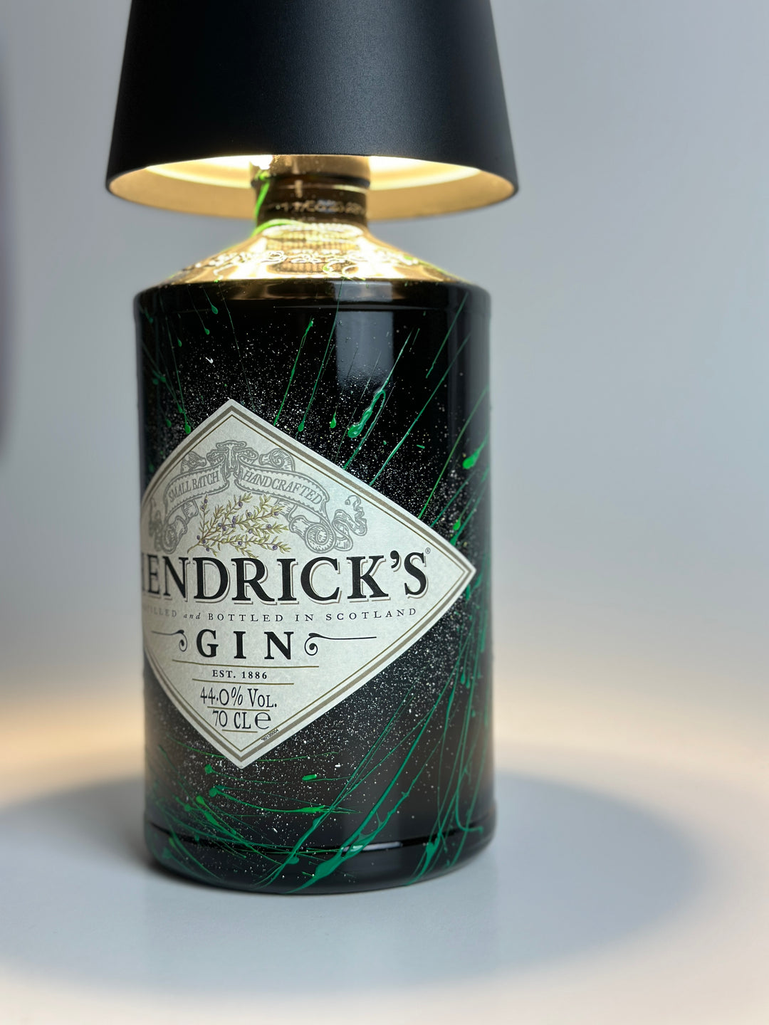 Lampada HENDRICK’S GIN custom ricaricabile