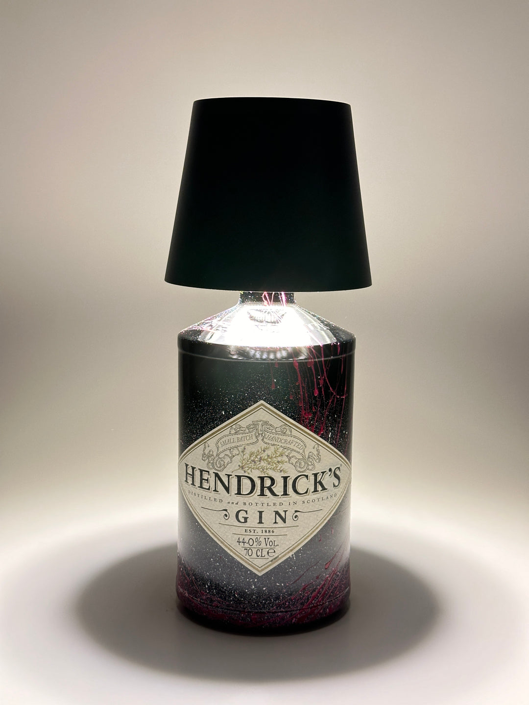 Lampada HENDRICK’S GIN custom ricaricabile
