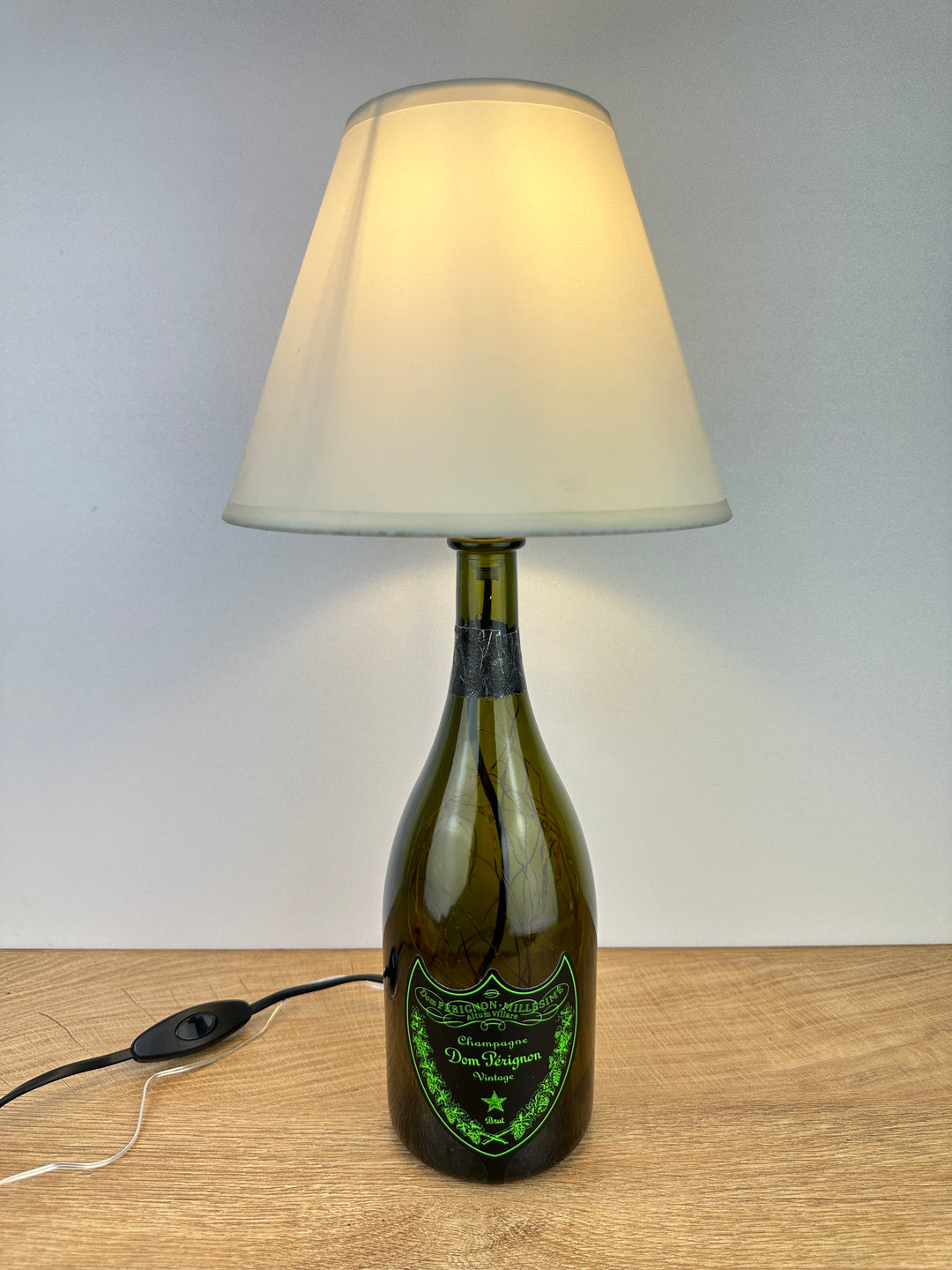 Lampada DOM PÉRIGNON CHAMPAGNE filo