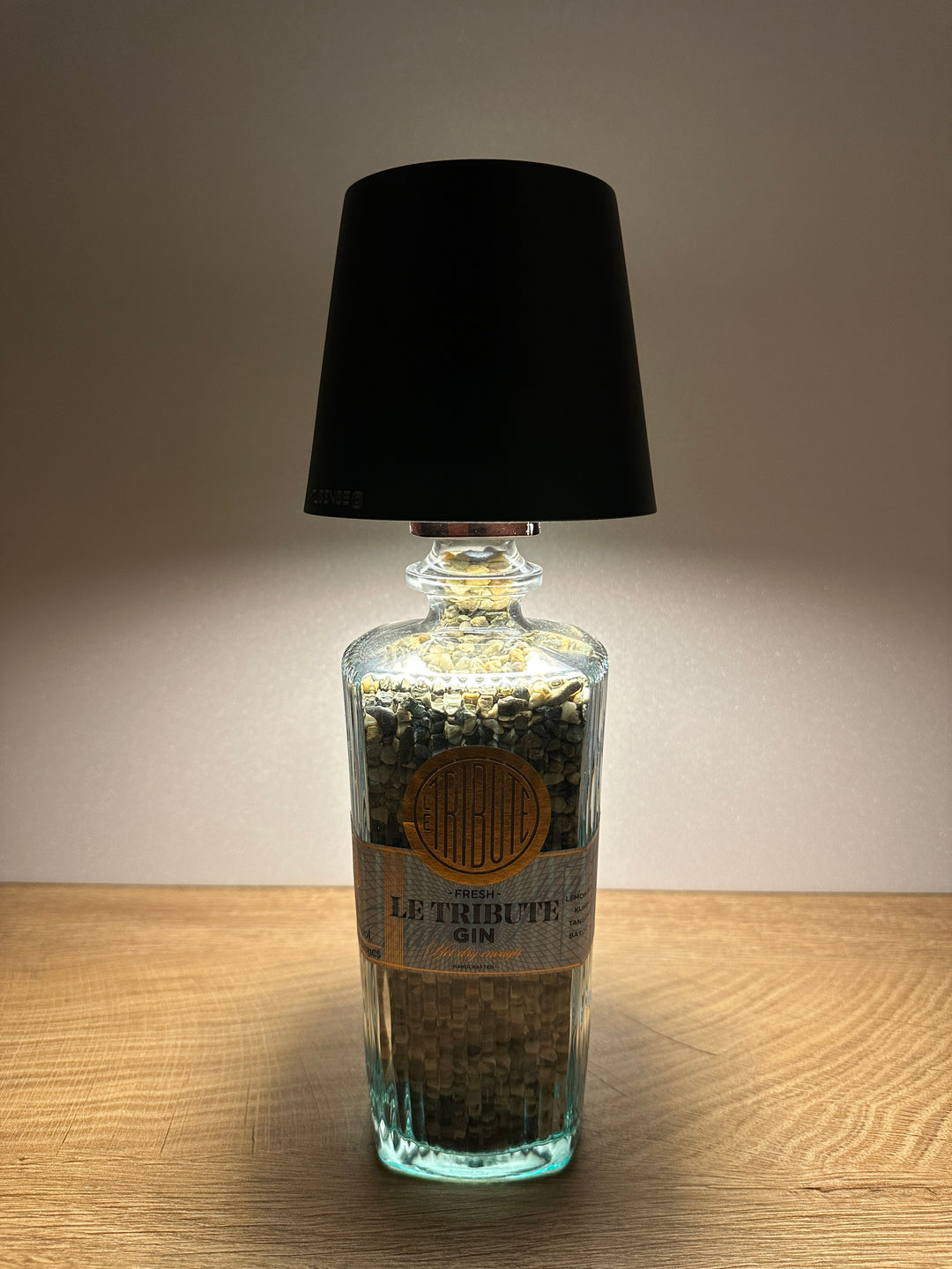 Lampada LE TRIBUTE GIN ricaricabile